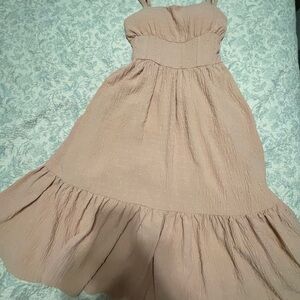 White Birch Peach Strapless Top